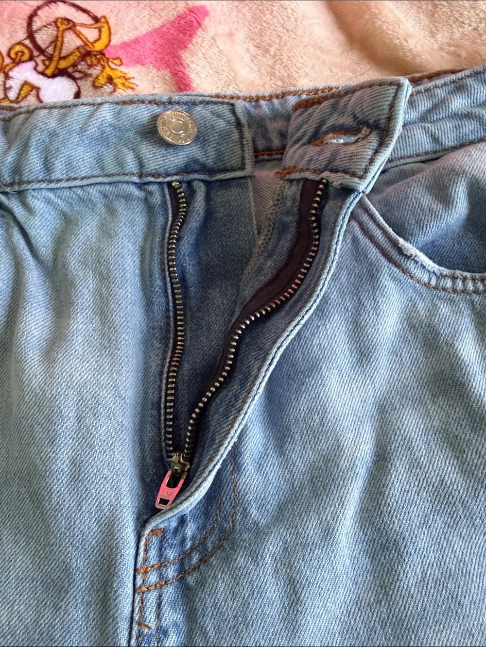 Forever 21 Light Blue Denim Frayed-Hem Long Length Shorts Classic Basic Summer
